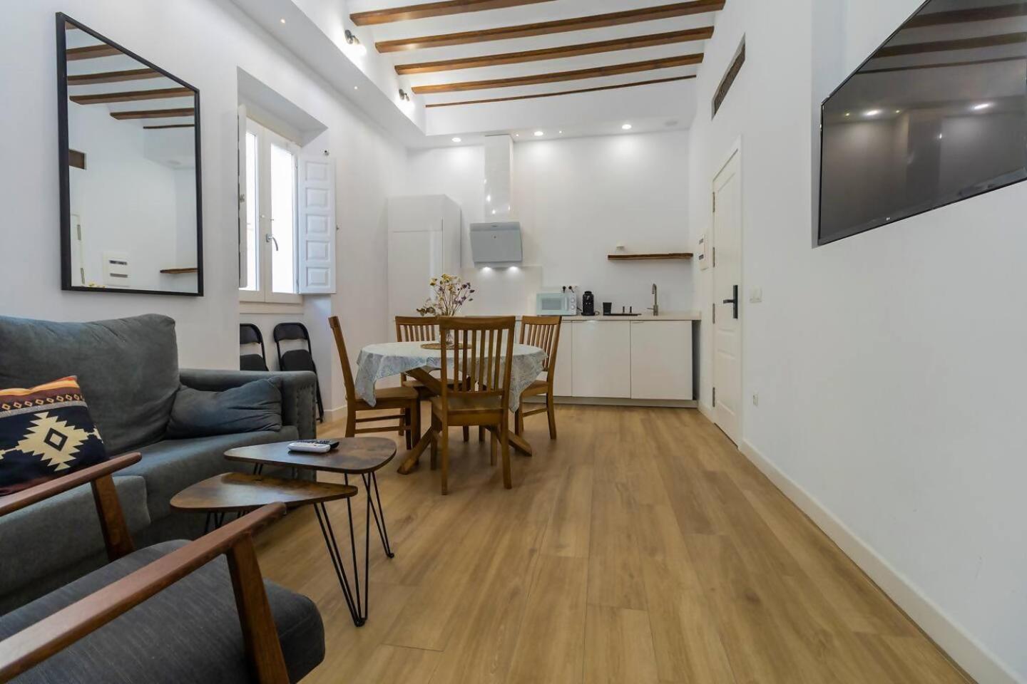 Apartamentos La Cruz Verde Cádiz Habitación foto